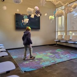 Spitz & Davis Pediatric Dentistry - Office waiting room