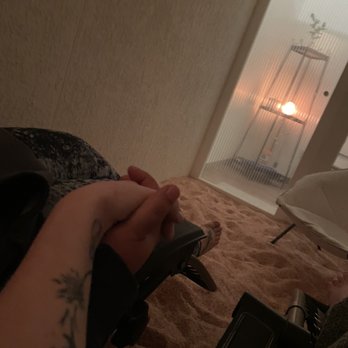 Reset Lounge - Salt room - Saunas Near Me - Chagrin Falls, Ohio