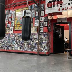Gleason's Gym - Heavy bags and pictures