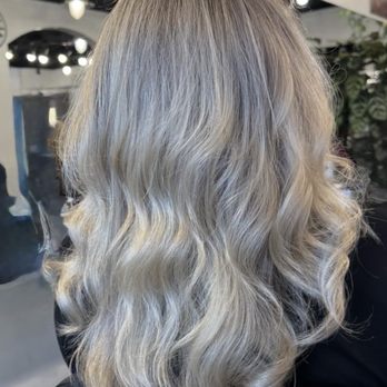 Xtophers Salons - We are a blonding specialist - Hair Salons Near Me - Vancouver, British Columbia Xtophers Salons - We are a blonding specialist - Hair Salons Near Me - Vancouver, British Columbia