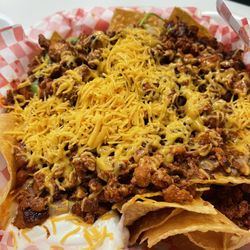 Rigoberto's Mexican Food - Súper nachos with adobada