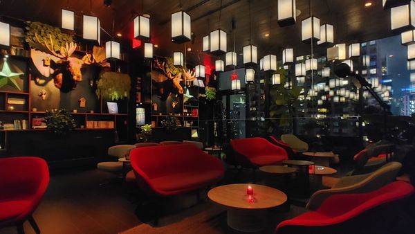 citizenM New York Times Square Hotel by null