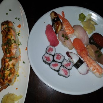 Benihana - Encino - Sumo Roll and Sushi Sampler - Sushi Bars Near Me - Encino, California