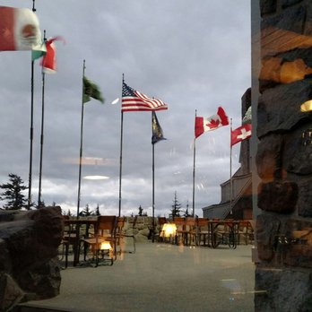 Cascade Dining Room - New American Near Me - Timberline Lodge, Oregon