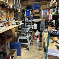 Sweet Life Thrift - Workshop without dresser