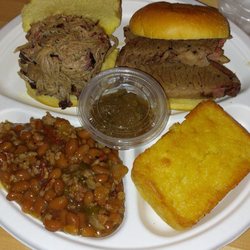 Rocky's BBQ - Slider combo with corn cake w/apple jalapeño jam and Rockys smoked beans