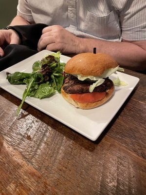 Burger Bach by null
