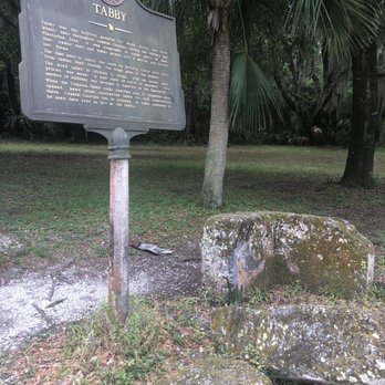 Horton House Ruins - Explaining what tabby is... and a sample of the composite... - Landmarks & Historical Buildings Near Me - Jekyll Island, Georgia