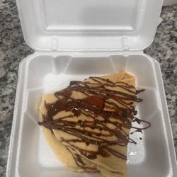 La Michoacana Es Natural - Strawberry & Nutella crepe