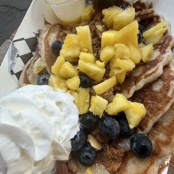 Munch N Brunch Waikiki - Lilikoi pancakes - Tacos Near Me - Honolulu, Hawaii Munch N Brunch Waikiki - Lilikoi pancakes - Tacos Near Me - Honolulu, Hawaii