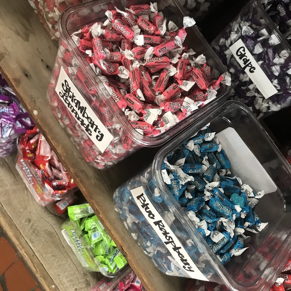 Candyland Cottage - Ice Cream & Frozen Yogurt Near Me - Rayne, Louisiana