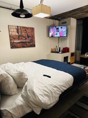 FOUND:RE Phoenix Hotel by null