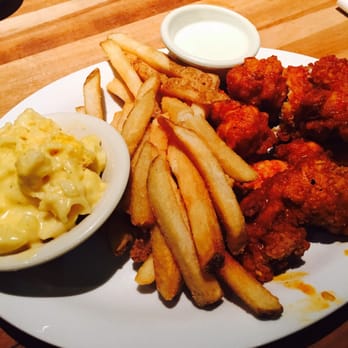 Cheddar's Scratch Kitchen - Buffalo Chicken Tenders w Fries & Mac n Cheese - Comfort Food Near Me - San Antonio, Texas Cheddar's Scratch Kitchen - Buffalo Chicken Tenders w Fries & Mac n Cheese - Comfort Food Near Me - San Antonio, Texas
