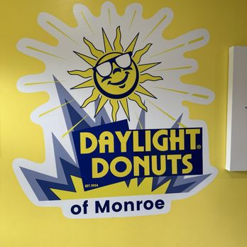 Dave's Daylight Donuts - Inside Pic - Donuts Near Me - Monroe, New York Dave's Daylight Donuts - Inside Pic - Donuts Near Me - Monroe, New York