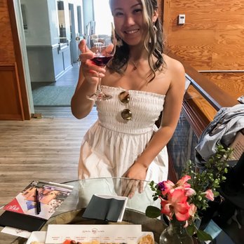 Peju Winery - Wine taste - Wine Tasting Room Near Me - Rutherford, California Peju Winery - Wine taste - Wine Tasting Room Near Me - Rutherford, California