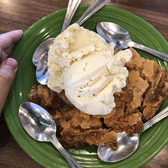 Barnaby's Cafe - Apple pie à Apple Pie a la Mode - Breakfast & Brunch Near Me - Houston, Texas