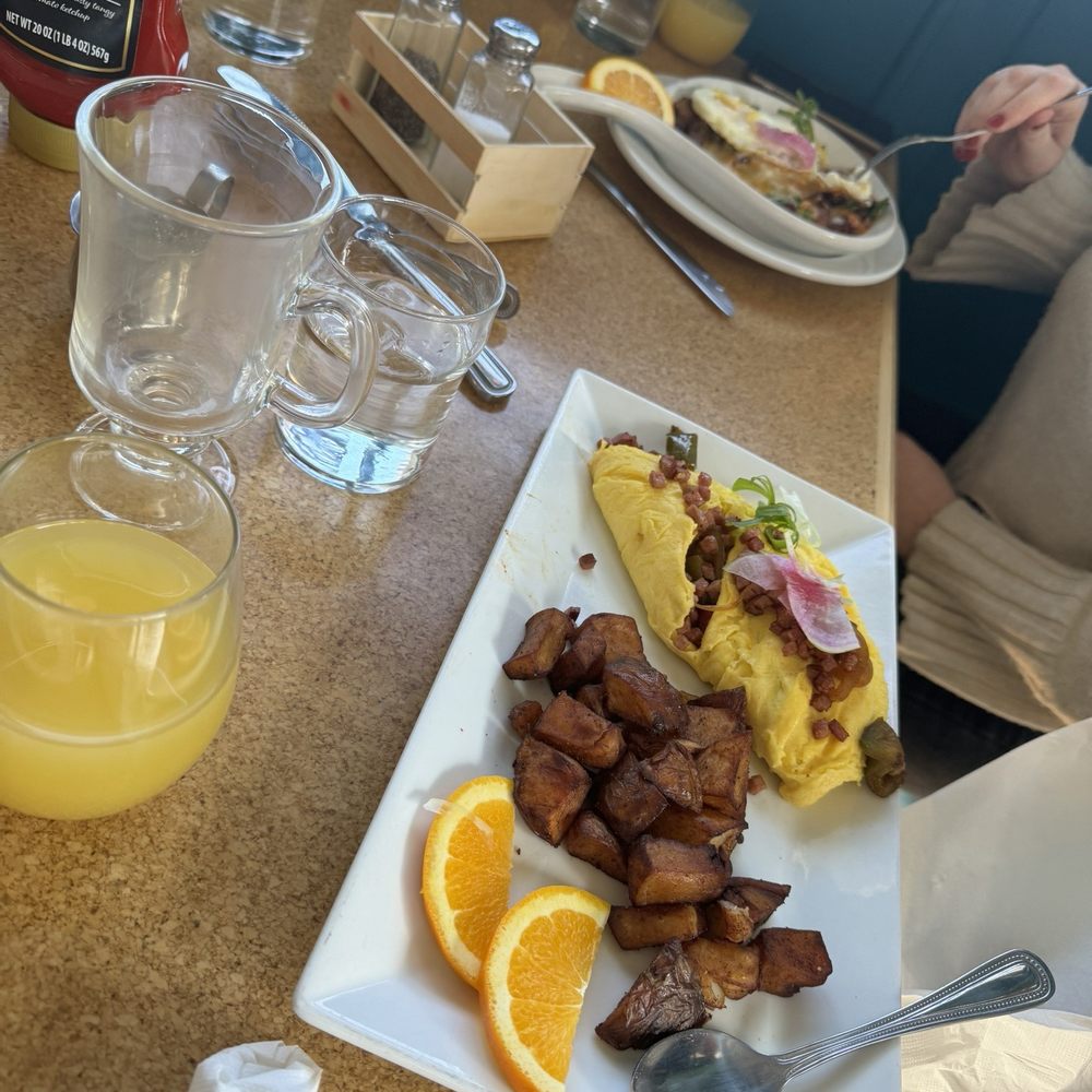 Port & Park - Denver Omelet - New American Near Me - Chicago, Illinois Port & Park - Denver Omelet - New American Near Me - Chicago, Illinois