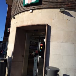 7-Eleven