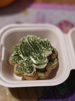 NaiSnow Tea and Bakery Flushing by null