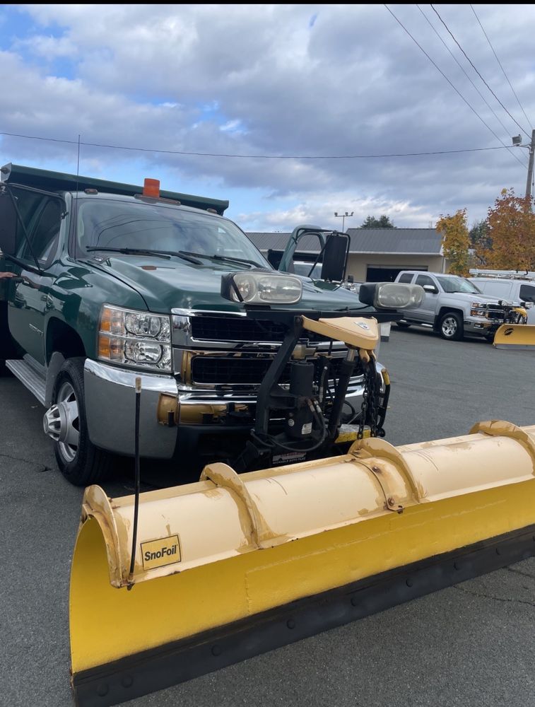 MICHAEL’S AUTO PLAZA Updated August 2024 20 Reviews 601 Columbia