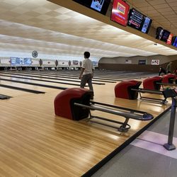 Shrewsbury Lanes - Bowling lanes