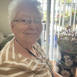 Lend A Helping Hand-Private Home Care Support - Smiles from K.