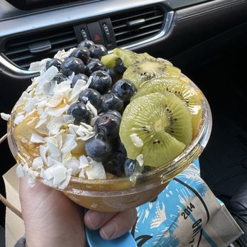 Playa Bowls - Electric Mermaid Pitaya Bowl 1/2 mango add blueberries - Coffee & Tea Near Me - St Matthews, Kentucky Playa Bowls - Electric Mermaid Pitaya Bowl 1/2 mango add blueberries - Coffee & Tea Near Me - St Matthews, Kentucky