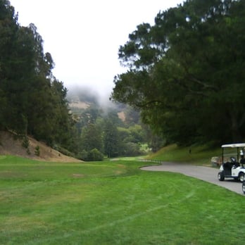 Tilden Park Golf Course - Par 4 3rd hole - Golf Near Me - Berkeley, California Tilden Park Golf Course - Par 4 3rd hole - Golf Near Me - Berkeley, California