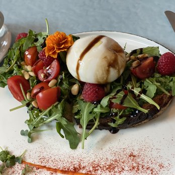 Elaine's Deli - Burrata Sandwich - Delis Near Me - Frankfurt, HE Elaine's Deli - Burrata Sandwich - Delis Near Me - Frankfurt, HE