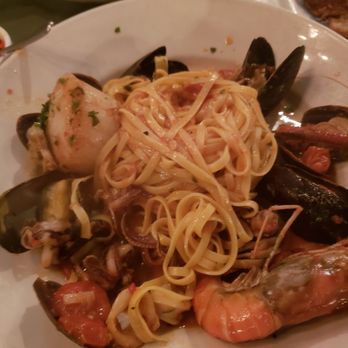 Terroni - Tagliolini in Canna a Mare - Italian Near Me - Los Angeles, California Terroni - Tagliolini in Canna a Mare - Italian Near Me - Los Angeles, California