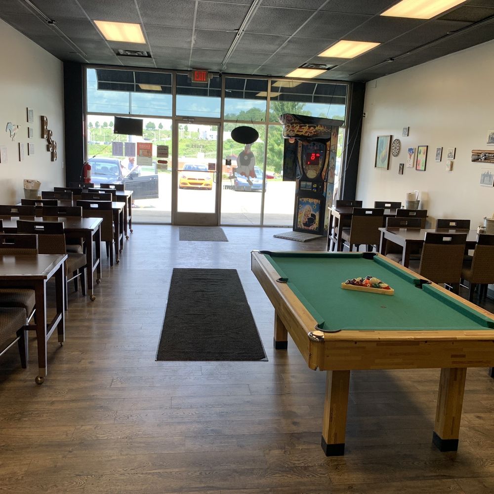 Big Shot Bobs - Seating - Chicken Wings Near Me - Uniontown, Pennsylvania