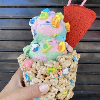 Midtown Creamery - Lucky bunny flavor - Desserts Near Me - Miami, Florida Midtown Creamery - Lucky bunny flavor - Desserts Near Me - Miami, Florida