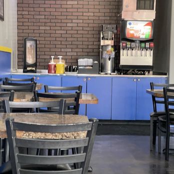 5th Street Burger & Fries - Fountain drinks - Burgers Near Me - Tempe, Arizona