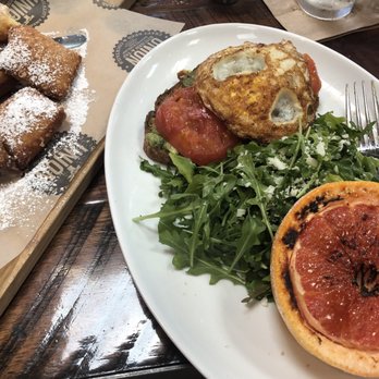 Union Kitchen and Tap Encinitas - New American Near Me - Encinitas, California