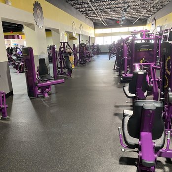 Planet Fitness - Workout area - Gyms Near Me - Baltimore, Maryland Planet Fitness - Workout area - Gyms Near Me - Baltimore, Maryland