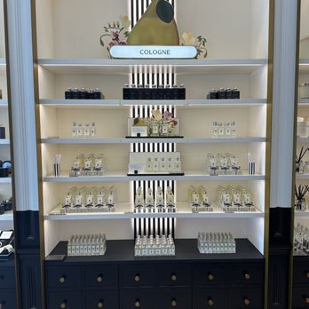 Jo Malone London - Cosmetics & Beauty Supply Near Me - The Woodlands, Texas Jo Malone London - Cosmetics & Beauty Supply Near Me - The Woodlands, Texas