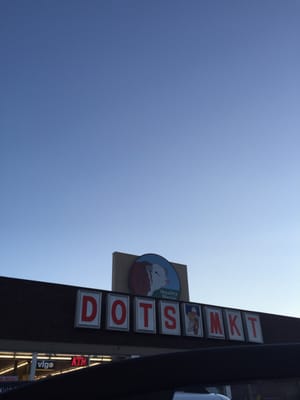 Dot's Market by null