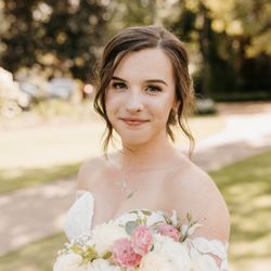 Starlit Beauty Co - image by kaylyn k. photography