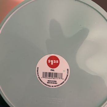 Dollar Tree - Price tag - Discount Store Near Me - Fresno, California