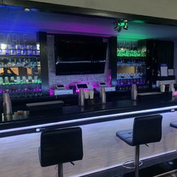 Parle Restaurant & Lounge