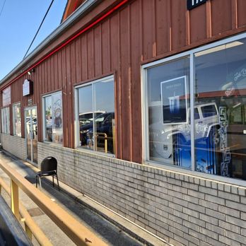 R & O Restaurant - Outside - Pizza Near Me - Metairie, Louisiana R & O Restaurant - Outside - Pizza Near Me - Metairie, Louisiana