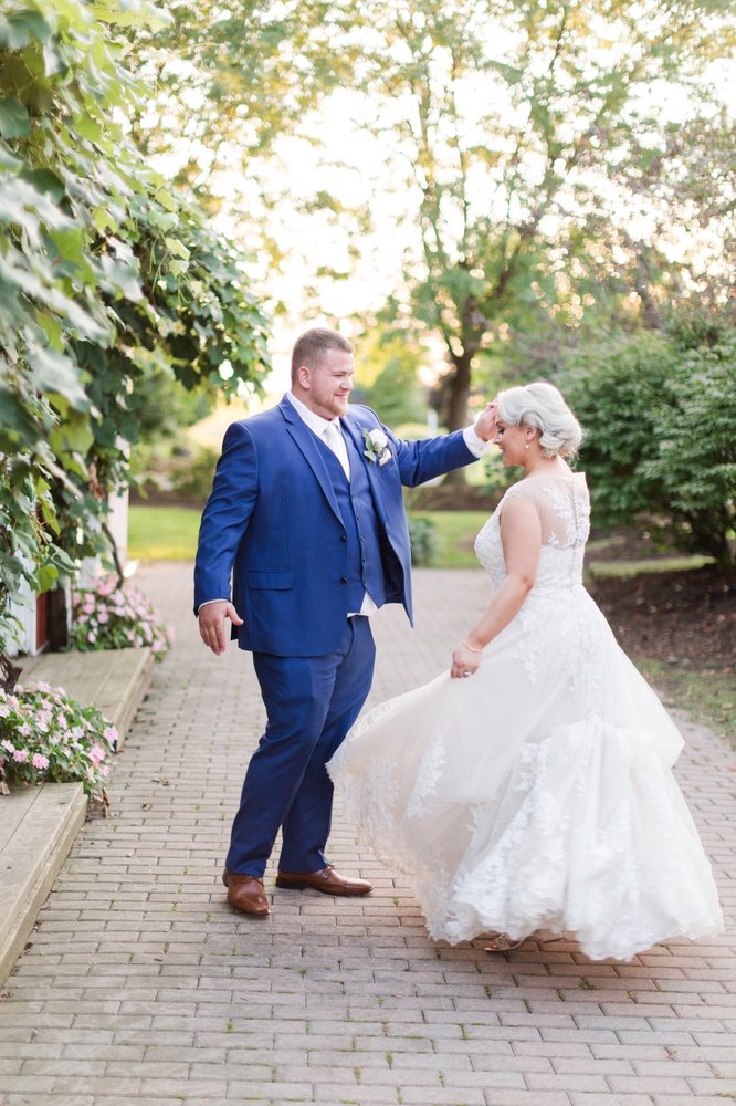 DIVINE TAILORING Updated October 2024 11 Reviews 175 Whispering