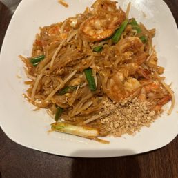 44. Pad Thai w/ Shrimp 44. Pad Thai w/ Shrimp
