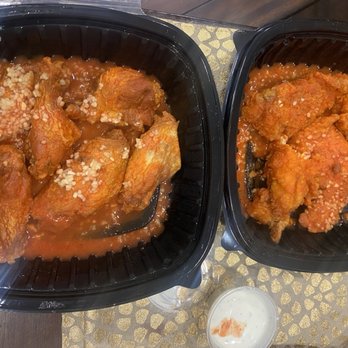 Epic Wings - Hot garlic bone in 6 pc Chicken Wings Meal Hot garlic 4 pc Tenderloin Strips Meal - Chicken Wings Near Me - San Diego, California Epic Wings - Hot garlic bone in 6 pc Chicken Wings Meal Hot garlic 4 pc Tenderloin Strips Meal - Chicken Wings Near Me - San Diego, California