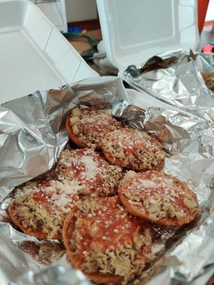 Antojitos Chapines by null
