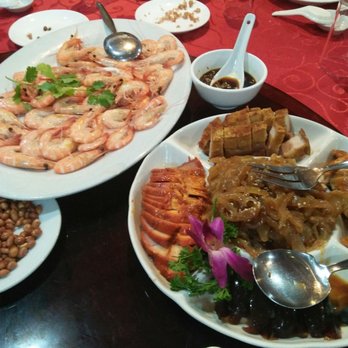 UNO Seafood Wharf Palace - Steamed Suahe & Assorted Cold Cuts - Seafood Near Me - Binondo, NCR