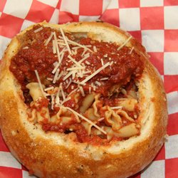 Petali - Pasta Bread Bowl with Classic Red Sauce and Meatballs!
