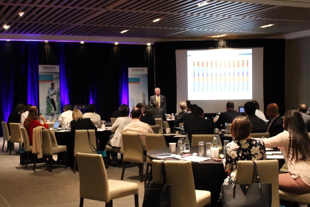 platina ex showroom price