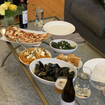 Otto Strada - Margherita Pizza, Angry Mussels, Roast Red Pepper Pesto Pasta (order a side of their spinach to mix in!) - Italian Near Me - Hoboken, New Jersey