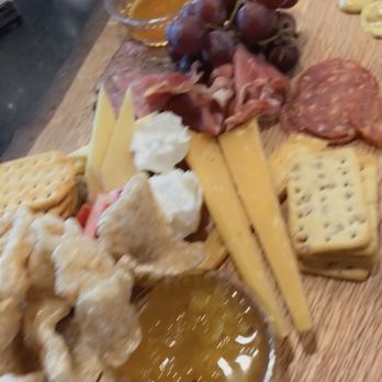 44 & King - Charcuterie board - Pubs Near Me - Myrtle Beach, South Carolina